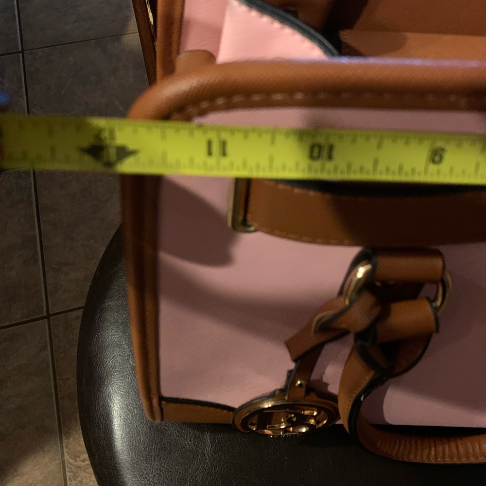 Handbag - Picture 10 of 10